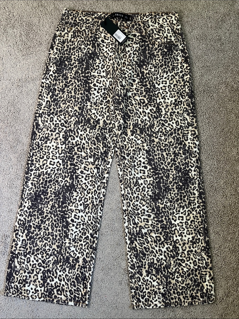 Lioness Top Model Low Rise Straight Wide  Leg Jeans Leopard Fade XL NWT
